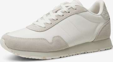 WODEN - Zapatillas deportivas bajas 'Nora' en gris: frente