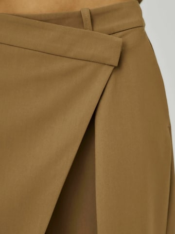 regular Pantaloni 'Eluna' di NORR in beige