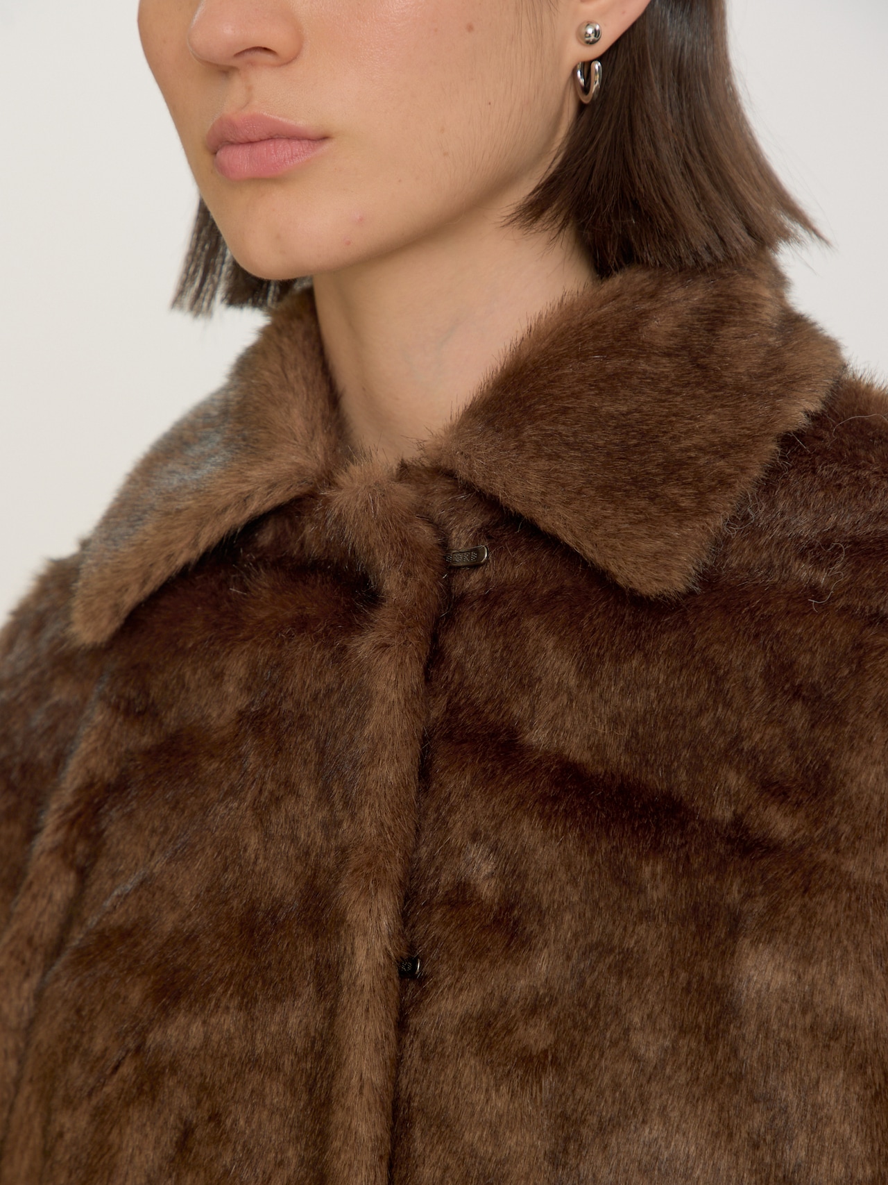 EDITED Novedades Chaqueta de entretiempo 'Bay' taupe