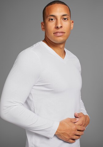 Man's World Shirt in Schwarz