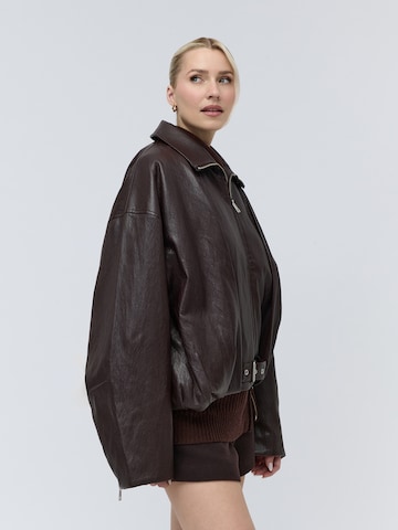 ruda LeGer Studio Demisezoninė striukė 'Constance'