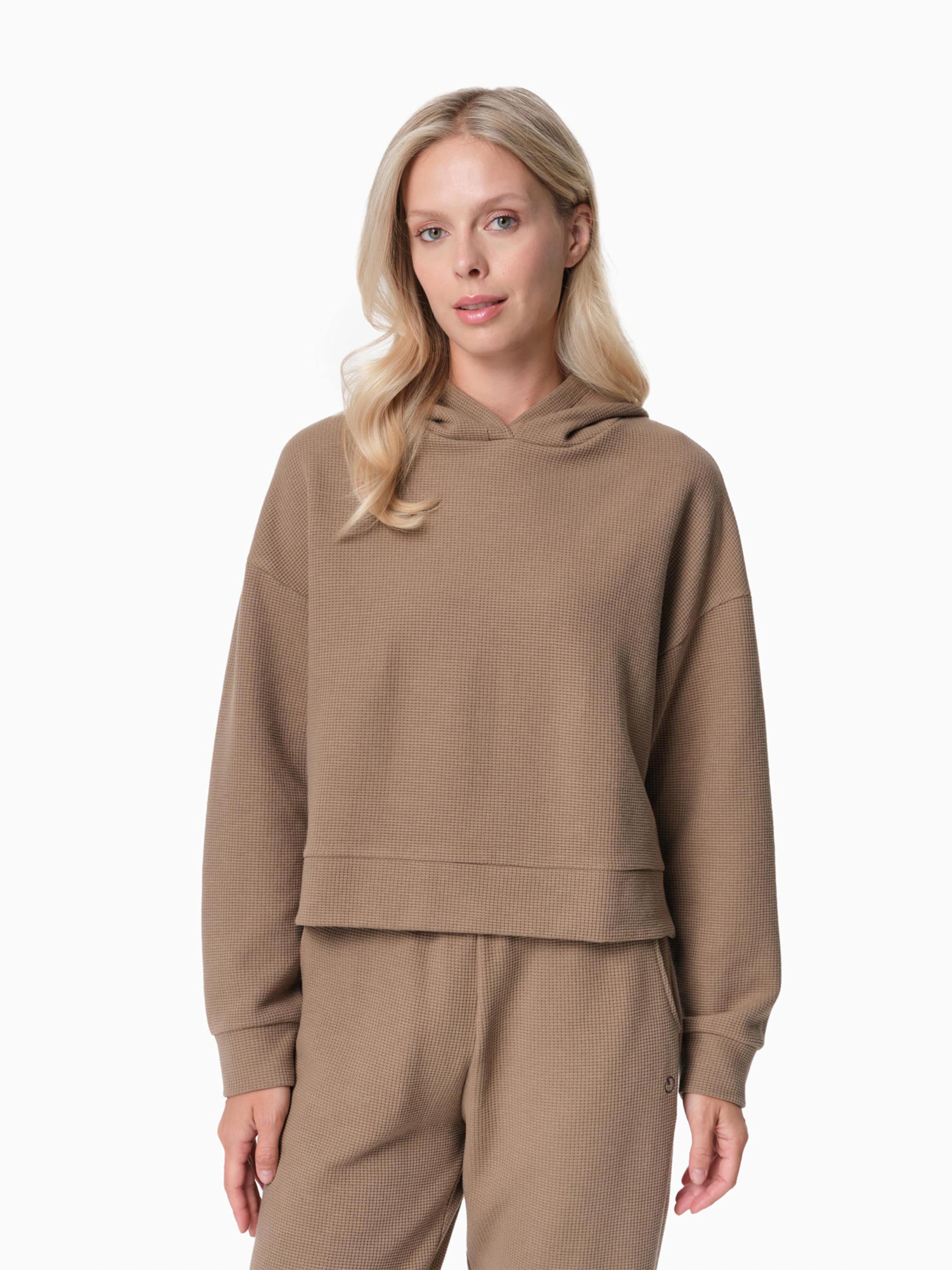 Organication Sweatshirt in Braun: Vorderseite