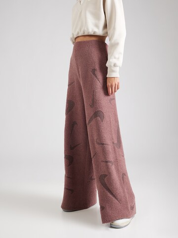 Nike Sportswear Wide Leg Hose in Lila: predná strana