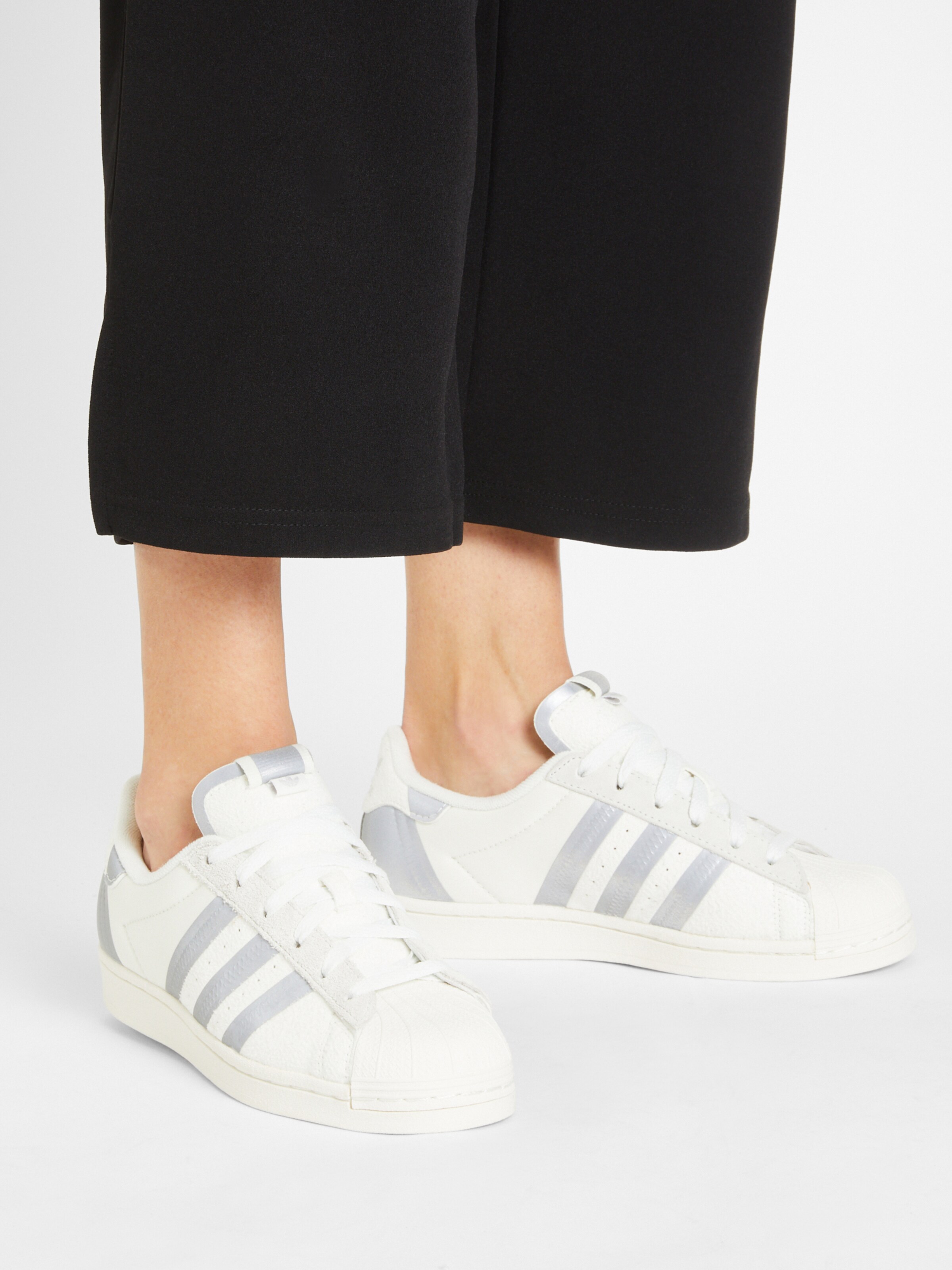 Balta ADIDAS ORIGINALS Sportbačiai be 
