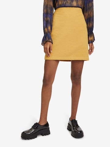 Cartoon Skirt in Yellow: front