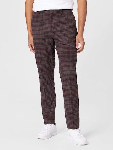 BURTON MENSWEAR LONDON Trousers with creases in Brown: front