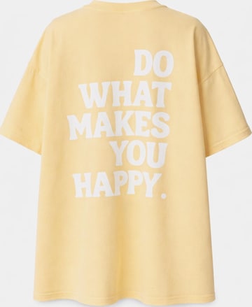 Worldclassca Oversized Shirt in Yellow: front