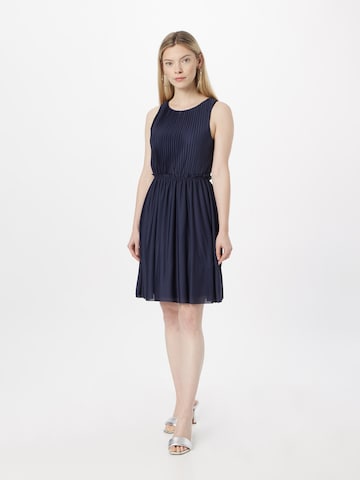 ABOUT YOU Jurk 'Malena' in Blauw: voorkant