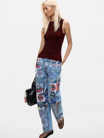 Tricou de la Desigual pe roșu