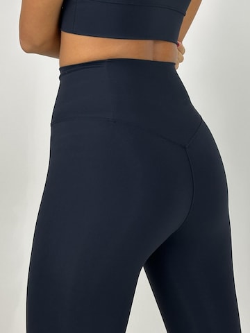 Flavia Valentini Skinny Leggings 'Nero' in Zwart