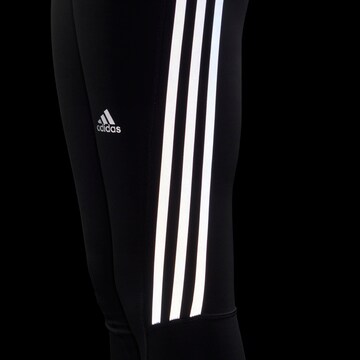 juoda ADIDAS SPORTSWEAR Siauras Sportinės kelnės 'Run Icons 3-Stripes'