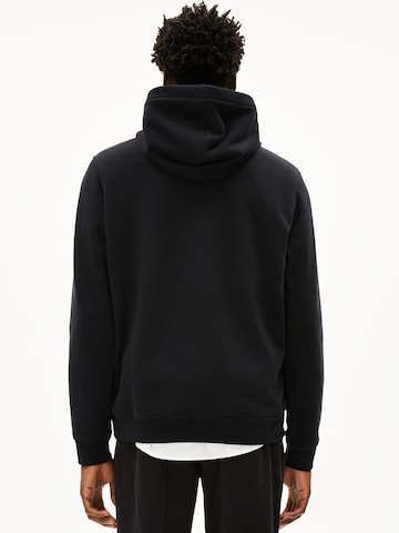 ARMEDANGELS Sweatshirt in Zwart