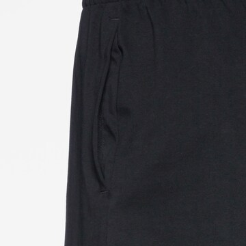 Nike Sportswear Regular Shorts 'Starting 5' in Schwarz