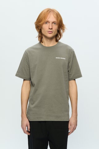 WOOD WOOD Bluser & t-shirts 'Bobby' i grøn: forside