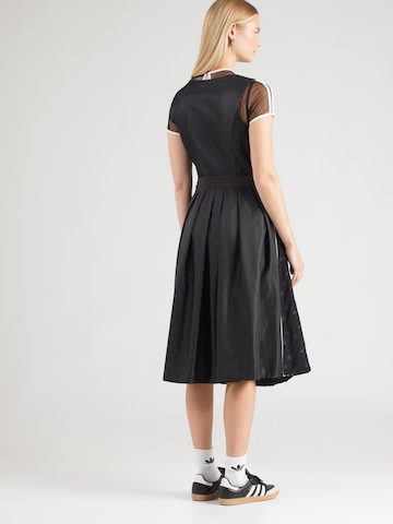 ADIDAS ORIGINALS Dirndl i svart