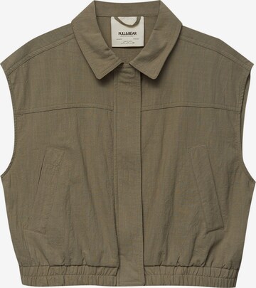 Pull&Bear Vest in Green: front