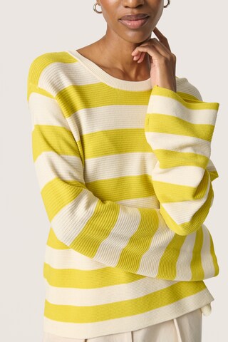 Pull-over 'SLLidya' SOAKED IN LUXURY en jaune