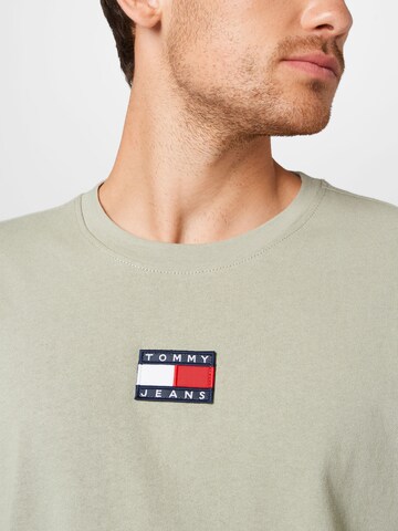 Tommy Jeans - Camiseta en verde