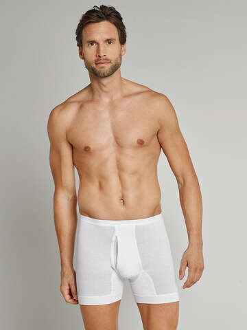 SCHIESSER Boxer shorts 'Original-Classics' in White: front