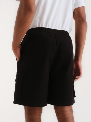 TRAPP Regular Cargo trousers 'John' in Black