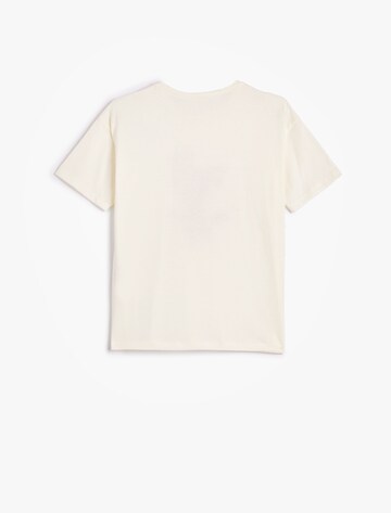 Koton T-Shirt in Beige