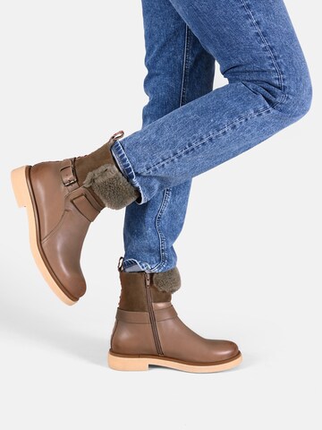 Crickit Stiefelette 'Nevia' in Braun: Vorderseite