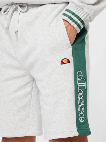 ELLESSE - regular Pantalón en gris