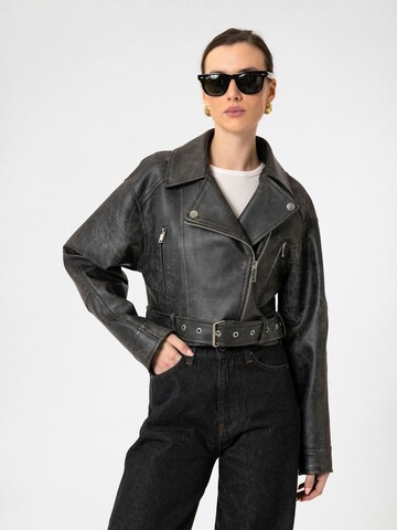 Antioch Between-season jacket 'Andreea' in Black: front