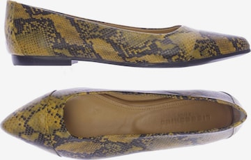Liebeskind Berlin Flats & Loafers in 39 in Yellow: front