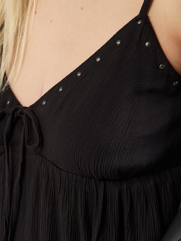 HOLLISTER Топ в Черный