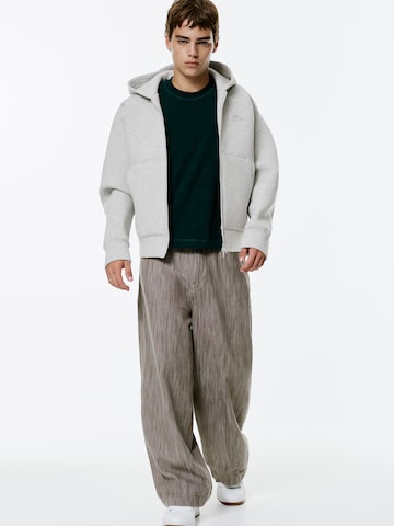 Pull&Bear Collegetakki 'STWD' värissä harmaa: etupuoli