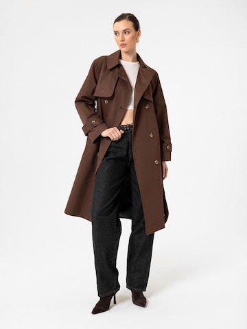 Antioch Between-seasons coat 'Sullivan' in Brown