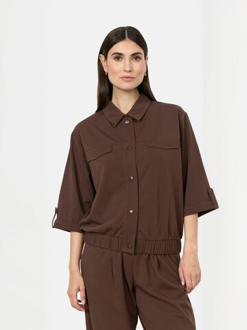 Soyaconcept - Camisa ' SC-SIHAM ' em castanho: frente