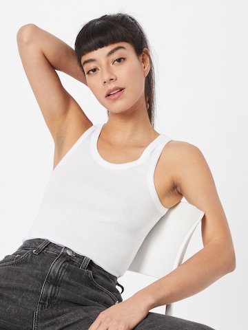 WEEKDAY Top 'Close Fitted' in Black: front