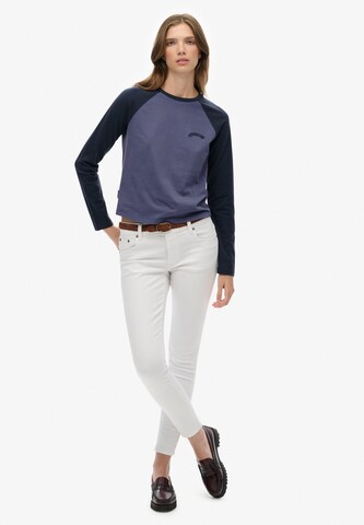 T-shirt 'Essential' Superdry en rouge