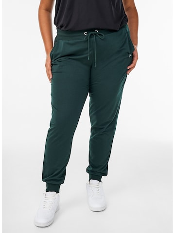 Active by Zizzi - Tapered Pantalón 'Abasic' en verde: frente