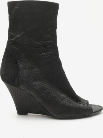 Acne Dress Boots in 41 in Black: front