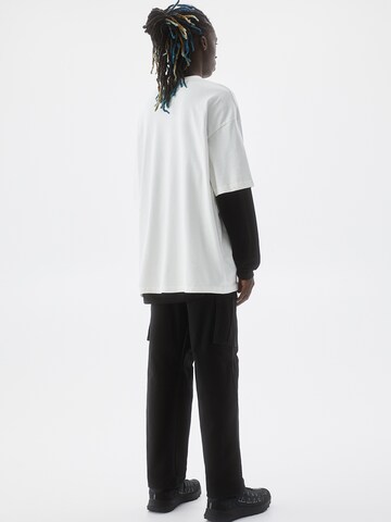 Pull&Bear Loose fit Cargo trousers in Black