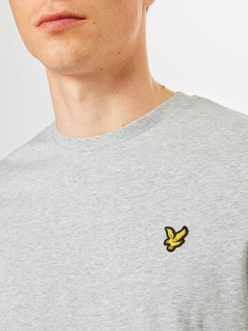 Lyle & Scott T-Shirt in Grau