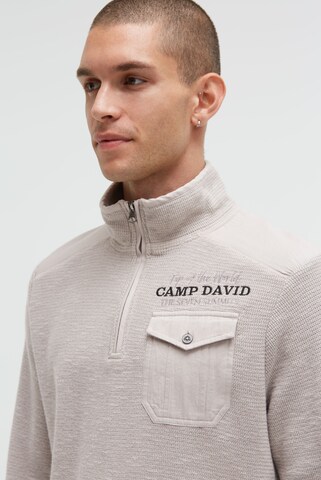 CAMP DAVID Troyer-Sweatshirt mit Twill-Details in Beige