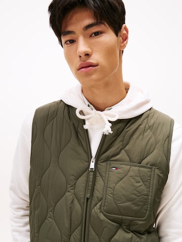 Tommy Jeans Жилетка в Зеленый