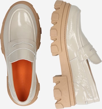 Bianco נעלי סליפ-און 'Biaginny' בבז'