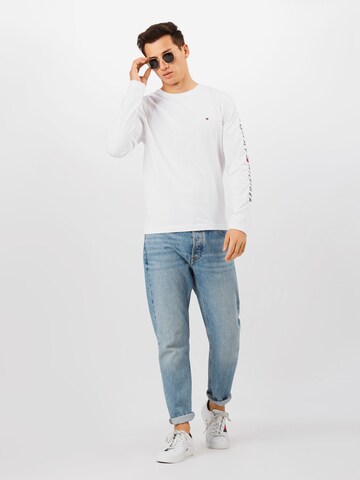 T-Shirt TOMMY HILFIGER en blanc