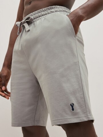 Pantaloncini da pigiama di Next in nero