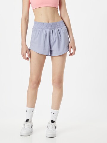 NIKE Regular Sportbroek in Lila: voorkant