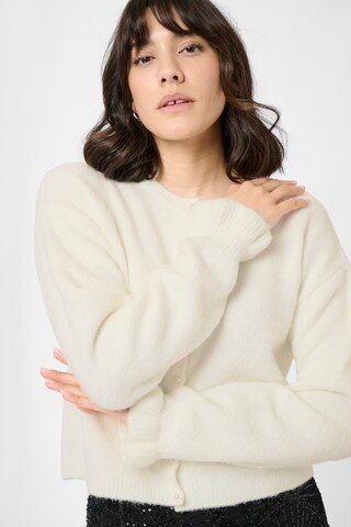 Cardigan 'KACourson' Kaffe en blanc