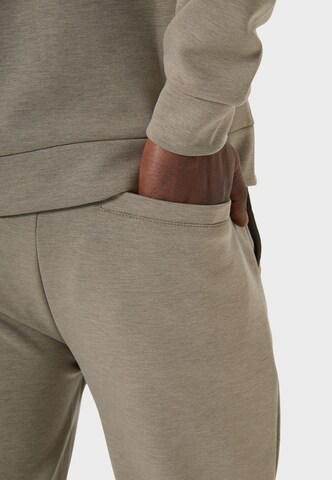 Tom Barron Leisure suit in Beige: side