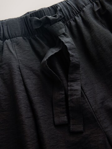 Next Barrel Hose in Schwarz