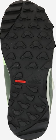 ADIDAS TERREX - Sapato baixo 'AGRAVIC' em verde