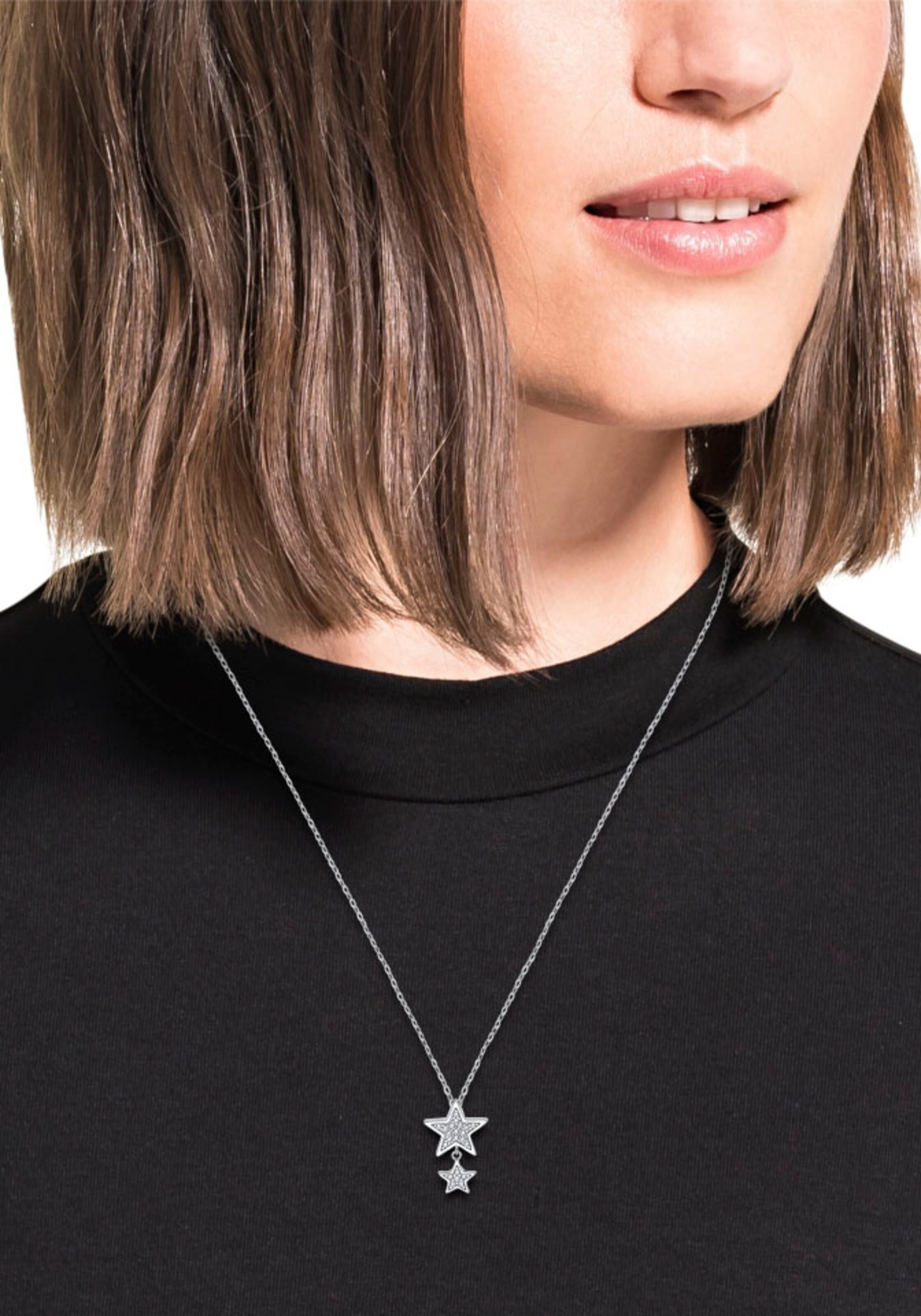 AMOR Necklace in Silver: front